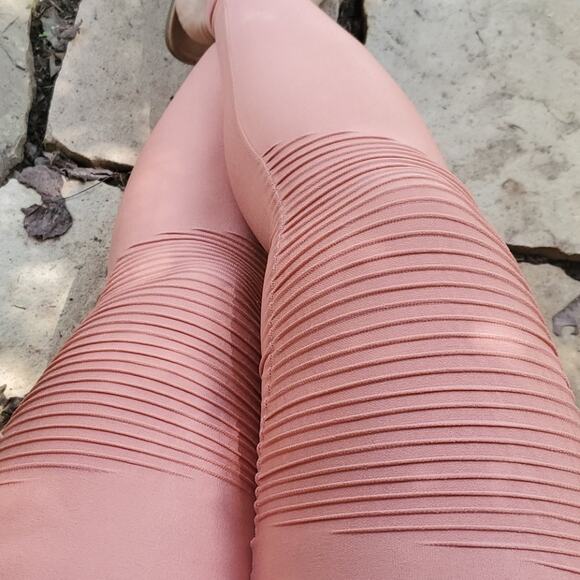 Zenana Outfitters moto legging rose pink S/M - Picture 2 of 5